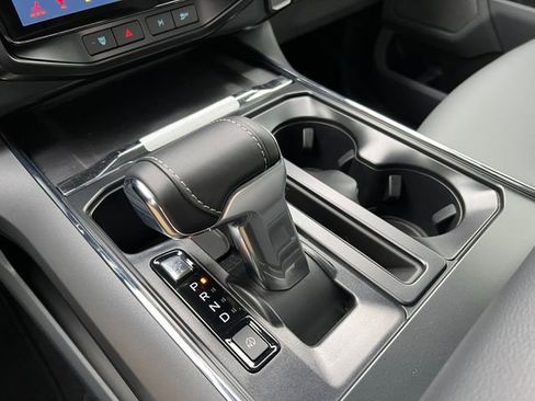 New 2025 Ford F150 Lightning Flash AWD/4WD image 32