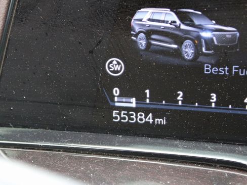 Used 2024 Cadillac Escalade ESV Sport Platinum w/ Heavy-Duty Trailer Package image 12