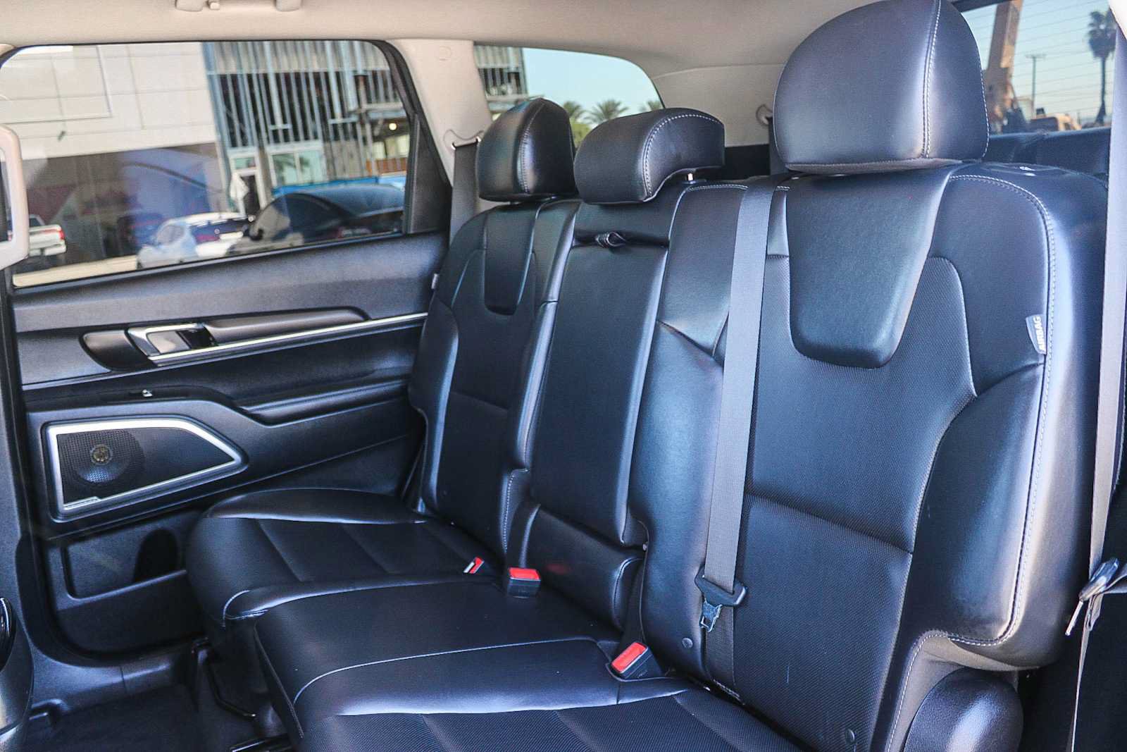 Used 2024 Kia Telluride LX FWD image 18
