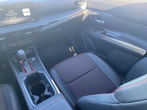 New 2026 Nissan Kicks SR w/ SR Premium Package image 17