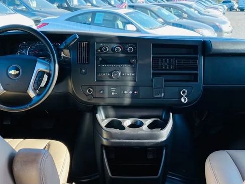 Used 2018 Chevrolet Express 2500 Extended w/ Driver Convenience Package image 23