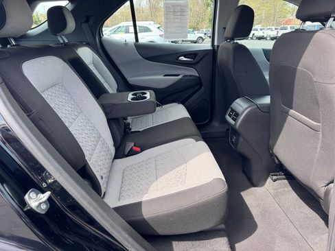 Used 2024 Chevrolet Equinox LS image 25