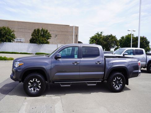 Used 2023 Toyota Tacoma 4x4 Double Cab image 7