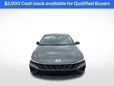 New 2026 Hyundai Elantra SEL Sport FWD image 2