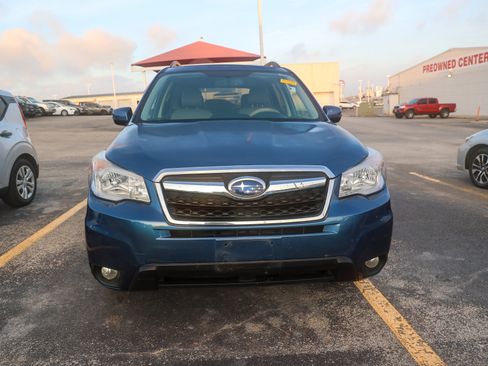 Used 2015 Subaru Forester 2.5i Touring AWD/4WD image 3