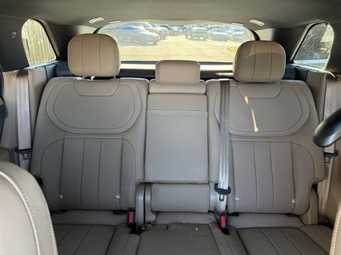 New 2025 Land Rover Range Rover Sport SE image 31