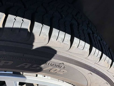 Used 2010 Chevrolet Cobalt LT image 17