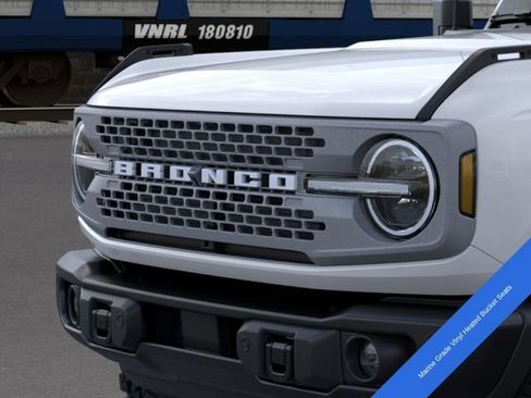 New 2026 Ford Bronco Badlands AWD/4WD image 22