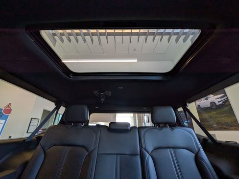 New 2026 Jeep Grand Wagoneer L Summit AWD/4WD image 30