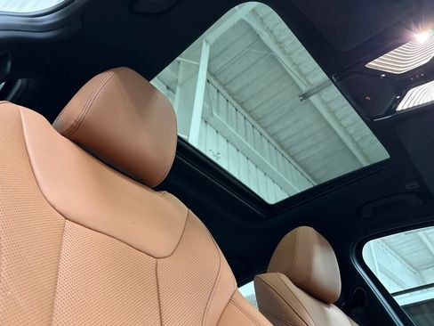 New 2026 BMW 330i Sedan w/ Convenience Package image 16