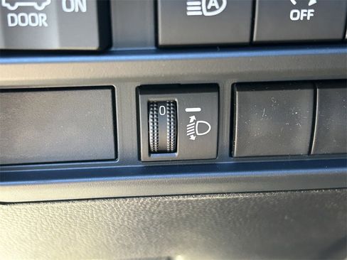 New 2026 Toyota Tundra SR image 20