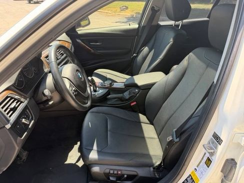 Used 2015 BMW 328i xDrive Sedan AWD/4WD image 15