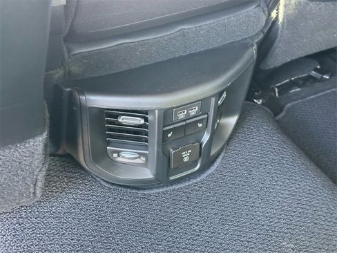 Used 2019 RAM 2500 Laramie image 17