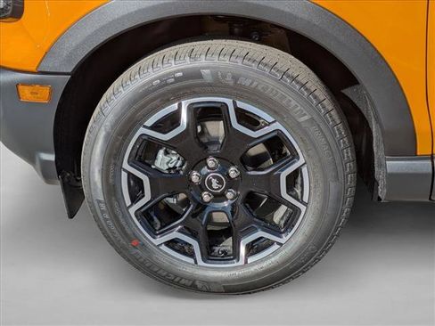 New 2026 Ford Bronco Sport Outer Banks w/ Outer Banks Tech Package+ image 16