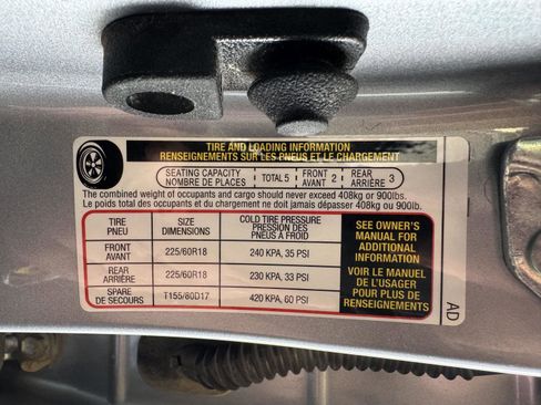 Used 2025 Subaru Outback Limited AWD/4WD image 39