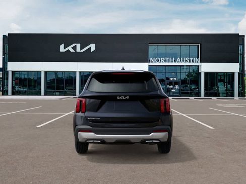 New 2026 Kia Sorento LX image 5
