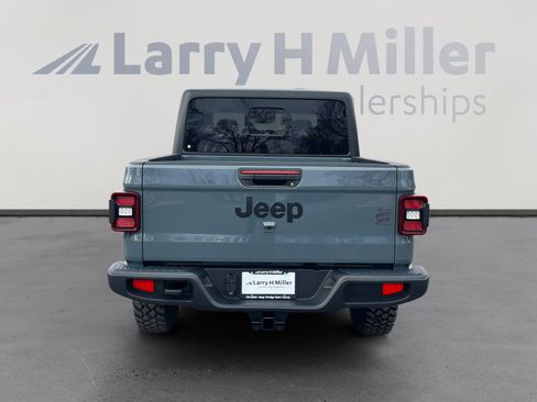 New 2026 Jeep Gladiator Willys image 4