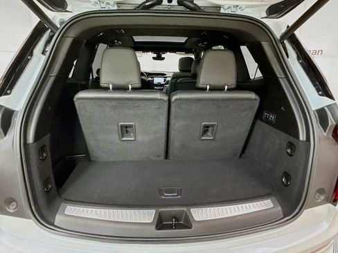 Used 2024 Cadillac XT6 Premium Luxury w/ Technology Package image 30