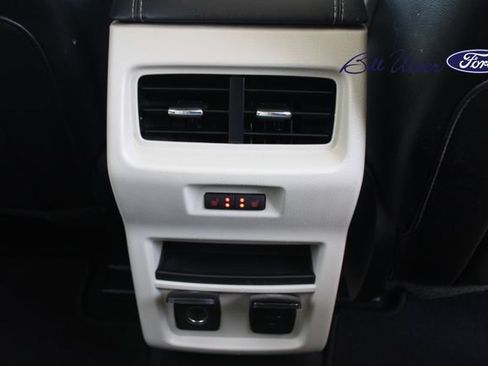 Used 2020 Ford Edge Titanium w/ Equipment Group 301A FWD image 15