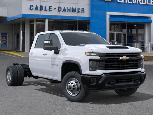 New 2026 Chevrolet Silverado 3500 W/T AWD/4WD image 7