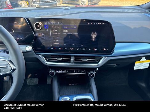 New 2026 Chevrolet Equinox EV LT FWD image 19