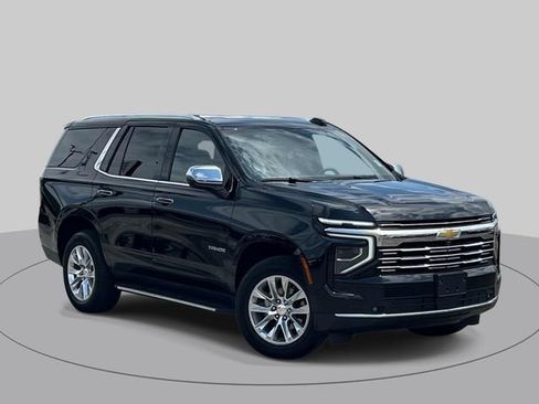 Used 2025 Chevrolet Tahoe Premier RWD image 1