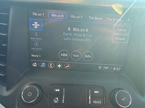 Used 2021 GMC Acadia SLE w/ Driver Convenience Package FWD image 12