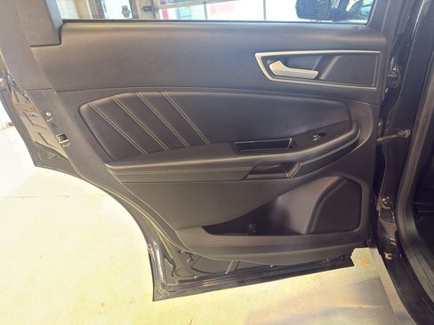 Used 2015 Ford Edge Sport w/ Equipment Group 401A AWD/4WD image 31