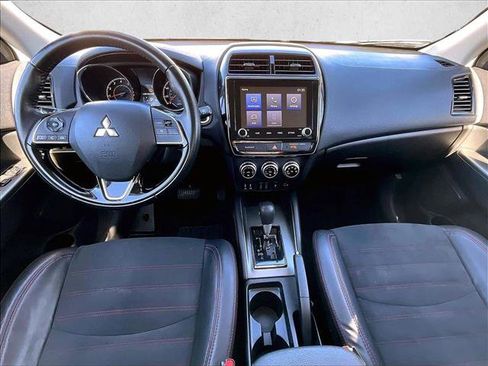 Used 2022 Mitsubishi Outlander Sport SE image 16