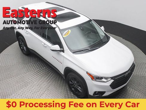 Used 2021 Chevrolet Traverse RS AWD/4WD image 3