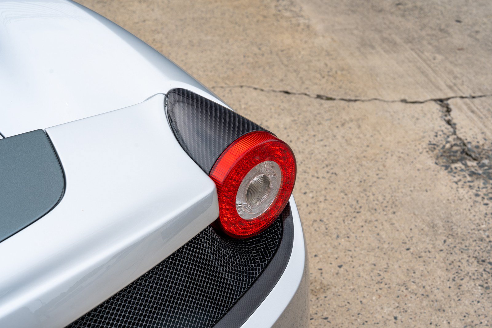 Used 2012 Ferrari 458 Spider RWD image 17