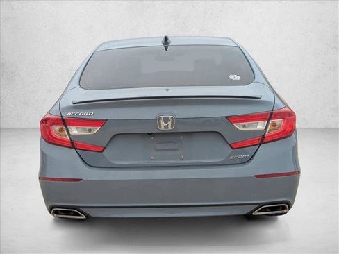 Used 2022 Honda Accord Sport image 5