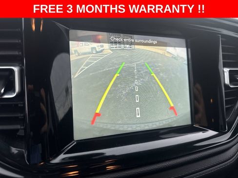 Used 2021 Dodge Durango SXT AWD/4WD image 18