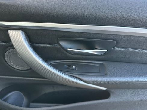Used 2020 BMW 440i Convertible w/ M Sport Package RWD image 17