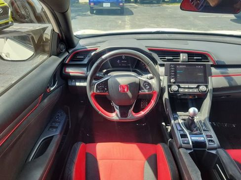 Used 2019 Honda Civic Type R image 9