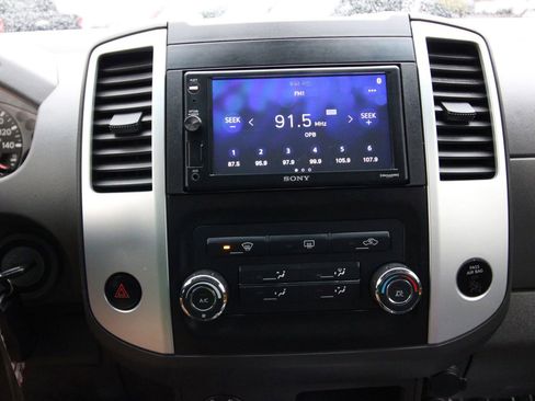 Used 2013 Nissan Xterra S w/ Value Package image 17