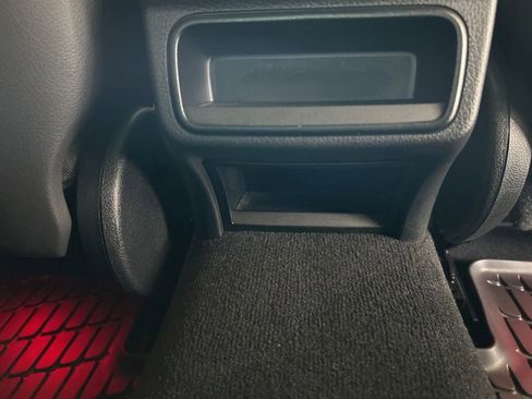 Used 2024 Mercedes-Benz C 43 AMG 4MATIC Sedan image 31