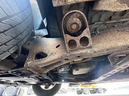 Used 2002 Chevrolet TrailBlazer LTZ AWD/4WD image 16