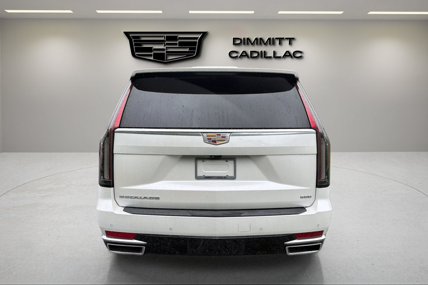 Used 2021 Cadillac Escalade ESV Premium Luxury AWD/4WD image 4