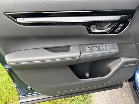 New 2026 Honda CR-V EX-L image 10