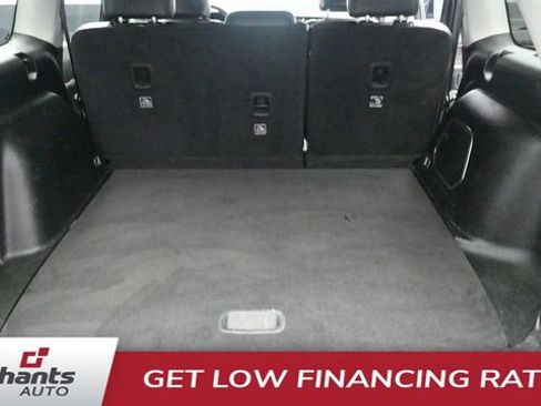 Used 2023 Jeep Grand Cherokee 4WD 4xe image 17