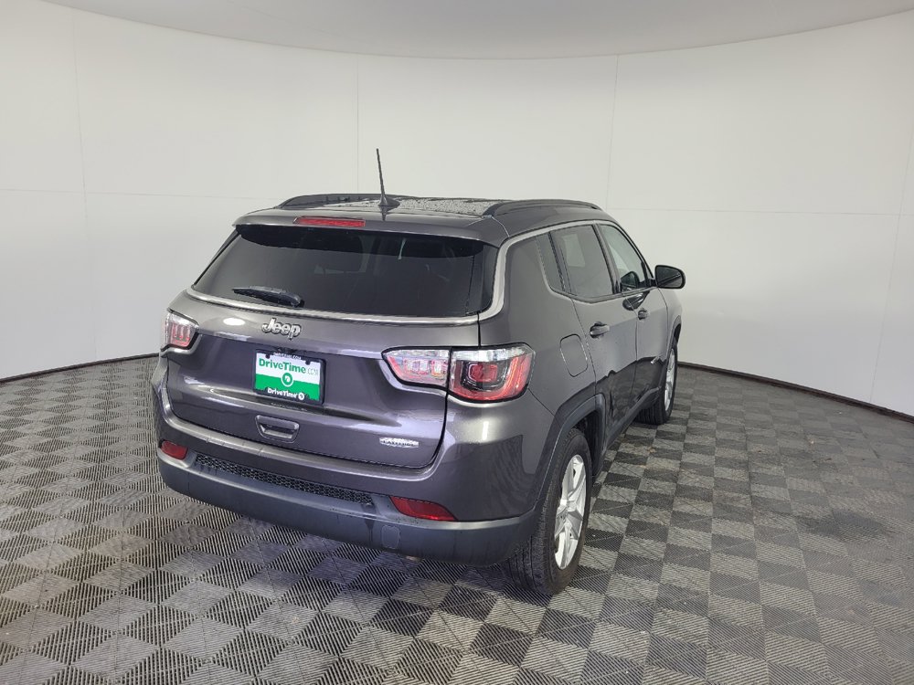 Used 2022 Jeep Compass Latitude w/ Convenience Group FWD image 9