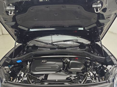 Certified 2025 MINI Cooper Countryman John Cooper Works w/ Comfort Package Max image 32