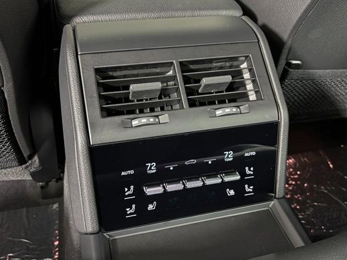 Certified 2026 Porsche Panamera 4 image 37