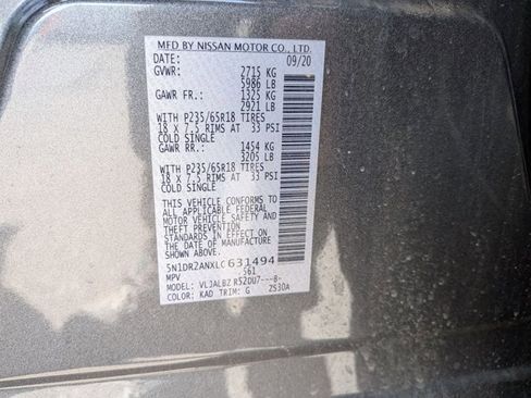 Used 2020 Nissan Pathfinder S FWD image 16