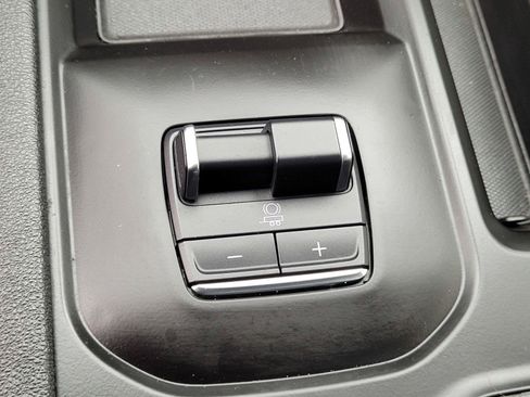 Used 2024 GMC Sierra 2500 AT4 w/ Max Trailering Package AWD/4WD image 15