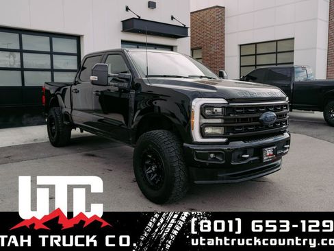 Used 2024 Ford F350 Platinum image 1
