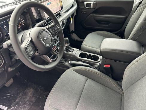 New 2026 Jeep Gladiator Willys image 7