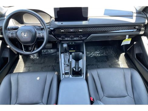 Certified 2025 Honda Accord EX-L image 15