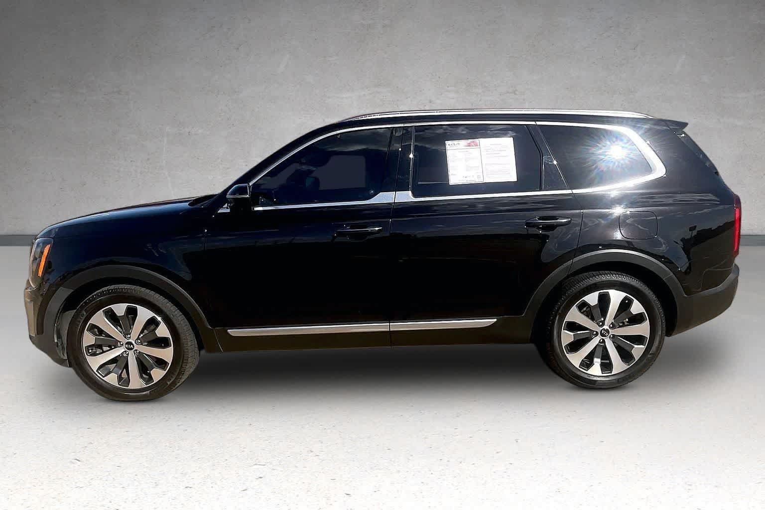 Used 2021 Kia Telluride SX w/ SX Prestige Package AWD/4WD image 3